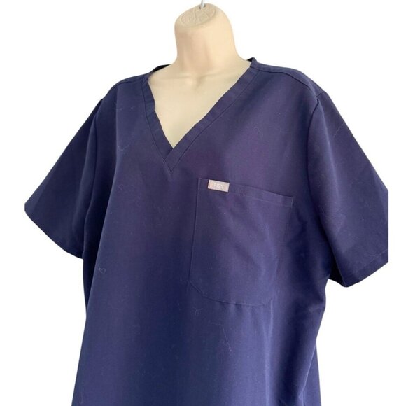 FIGS Woman's Sz XXL Catarina Navy Blue Scrub Top Pocket - Picture 2 of 9
